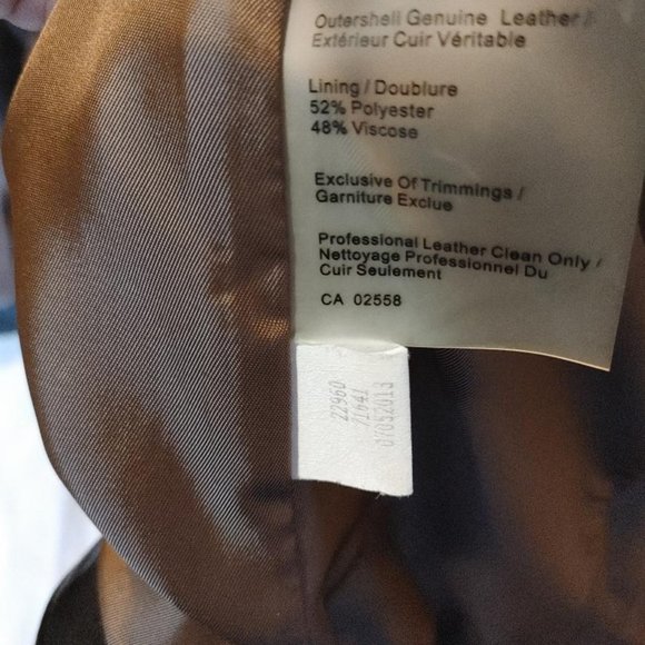 Danier Leather Bomber Jacket - Picture 3 of 6